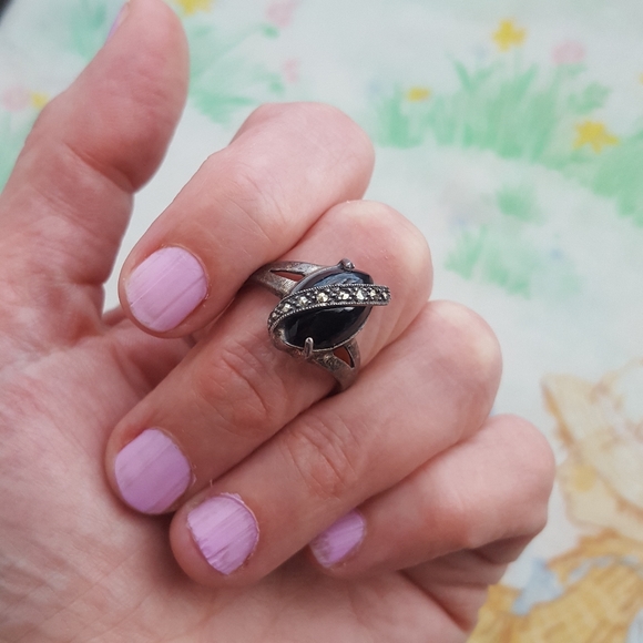 🌙Vintage Sterling Onyx Mercasite Ring